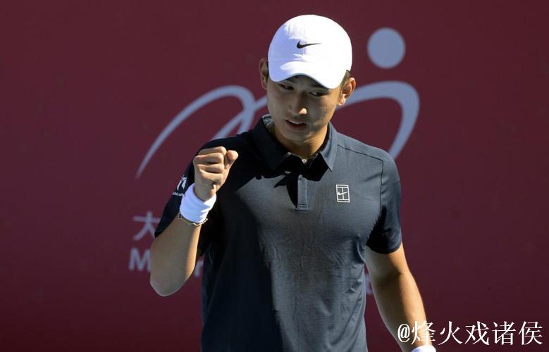 香港赛商竣程晋级八强 卢布列夫爆冷出局